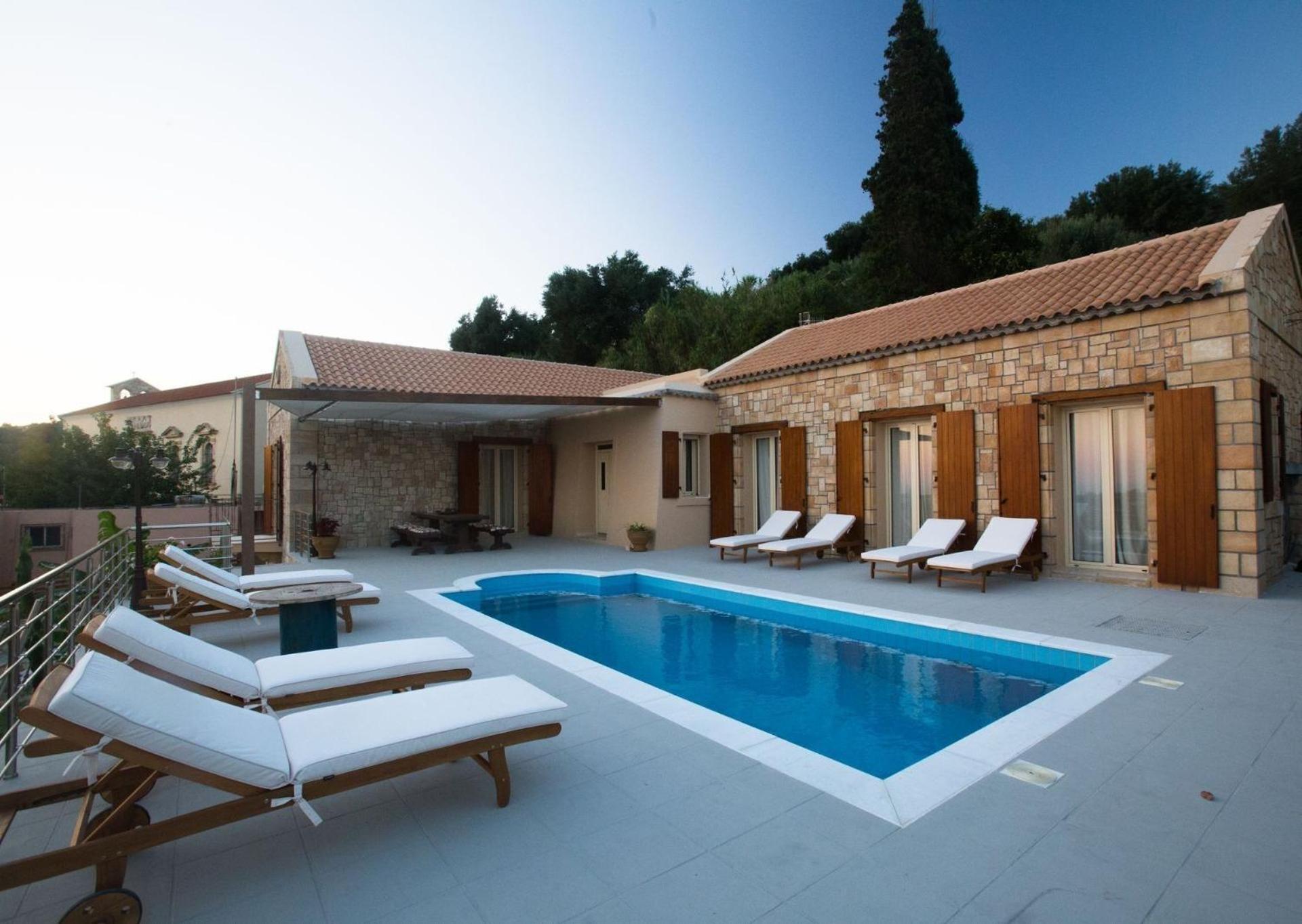 Monambeles Villas スヴォロナータ エクステリア 写真