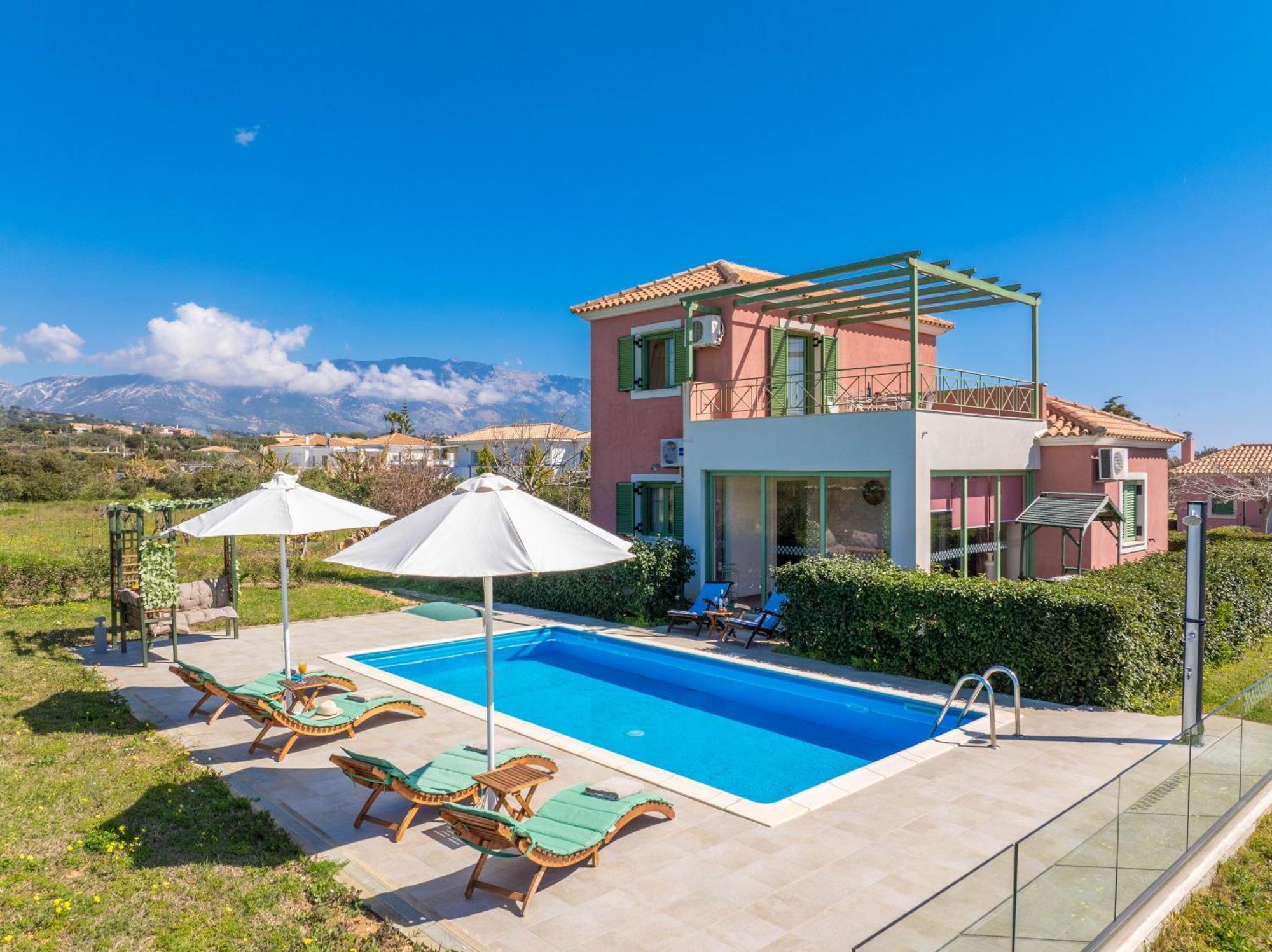 Monambeles Villas スヴォロナータ エクステリア 写真